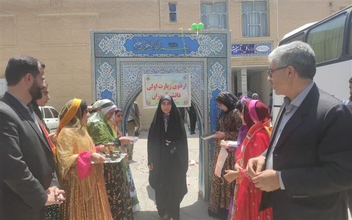 ۸۰ دانش‌آموز دختر زیارت اولی کهگیلویه و بویراحمد به مشهد اعزام شدند