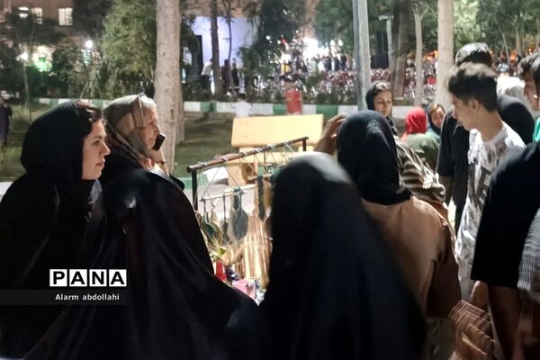 افتتاحیه غرفه‌های صنایع دستی در شهرستان‌قرچک