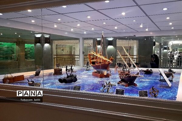 حضور دختران زیارت اولی شهرستان‌های استان تهران در موزه قدس رضوی