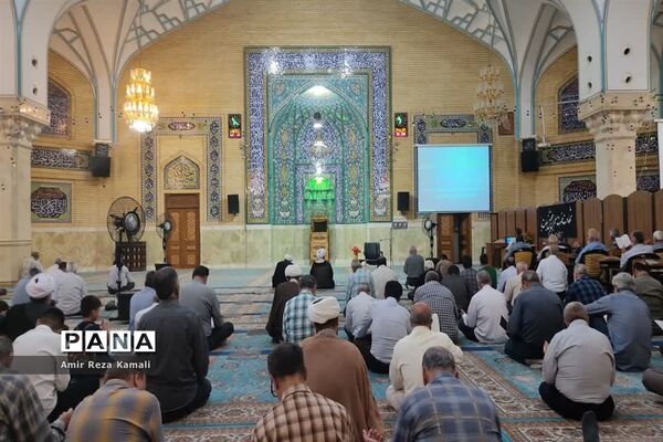 برگزاری دعای عرفه در مسجد امام جواد (ع) اراک