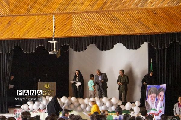 آیین تجلیل از دانش‌آموزان برتر شهرستان محلات