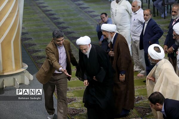 اقامه نماز عید سعید قربان در دانشگاه تهران