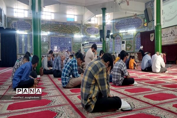 مراسم پرفیض دعای عرفه در مسجد امام خمینی (ره) اهواز
