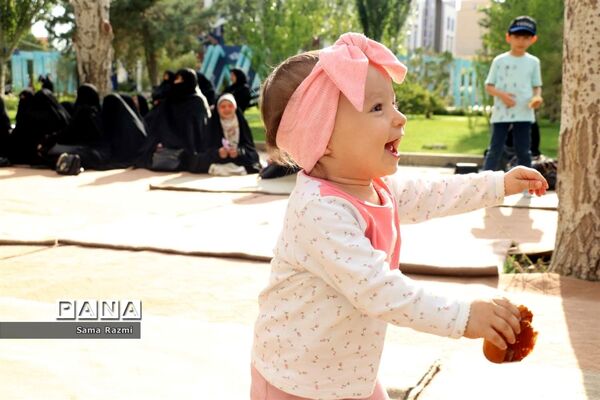 مراسم دعای روز عرفه در تبریز