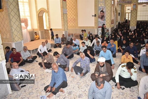 طنین‌انداز شدن دعای عرفه در بهاباد