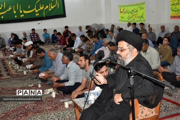 طنین‌انداز شدن دعای عرفه در بهاباد