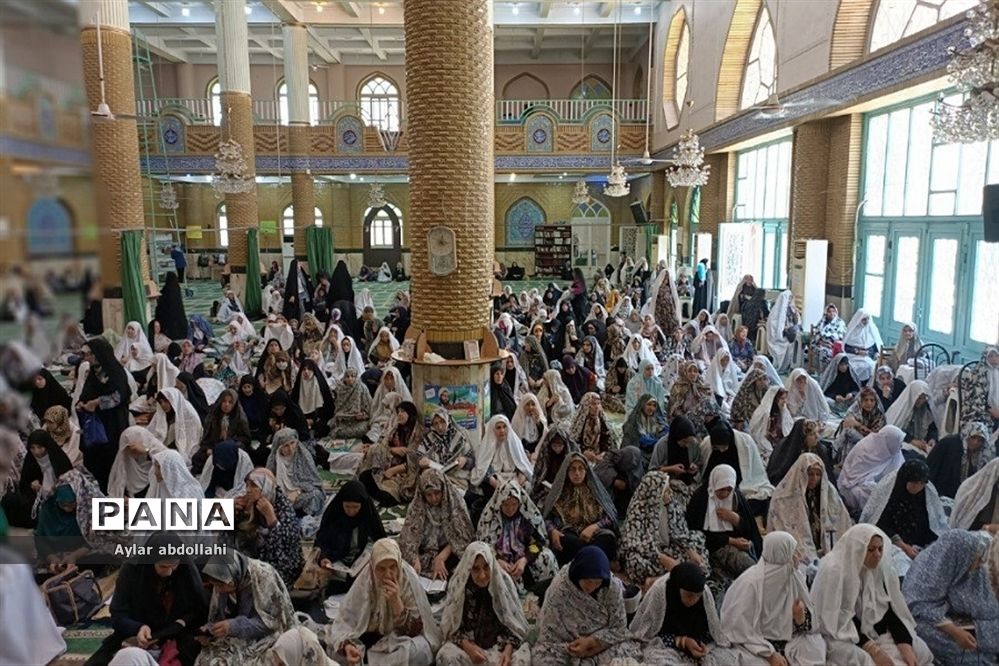 برگزاری نماز جمعه در مصلی شهرستان‌ قرچک