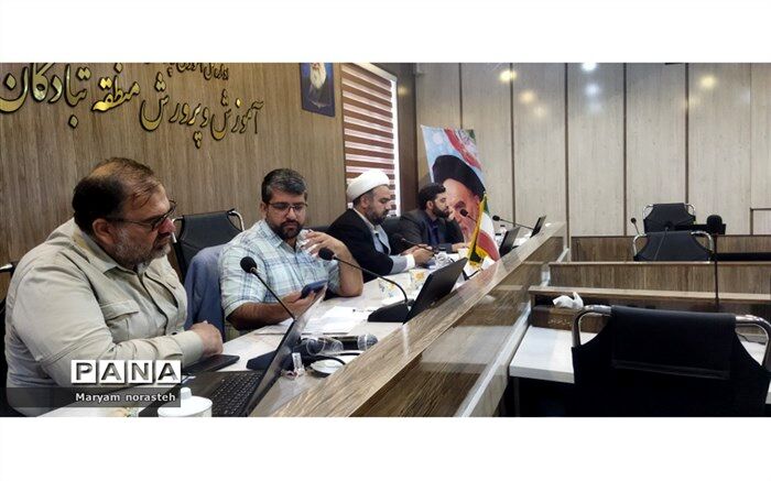 ضرورت برطرف کردن نیازهای مدارس با نگاه به هوش مصنوعی