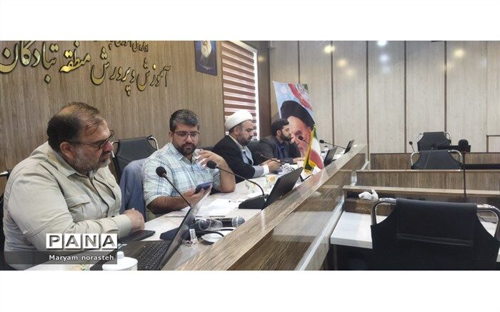 ضرورت برطرف کردن نیازهای مدارس با نگاه به هوش مصنوعی