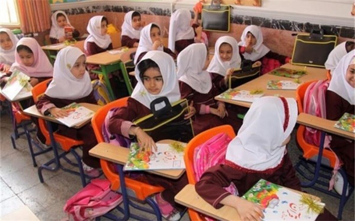 تربیت اولین محور مهم آموزش و پرورش است