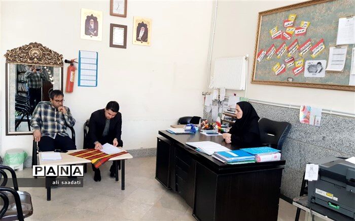 فرآیند ثبت‌نام دانش‌آموزان ورودی پایه‌های اول و هفتم شهر کلات آغاز شد