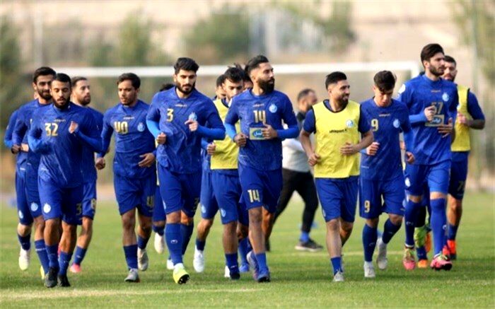 استقلال در ترکیه اردو می‌زند