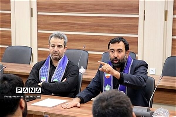 نشست هم‌اندیشی سازمان دانش‌آموزی خراسان‌رضوی و استان فارس