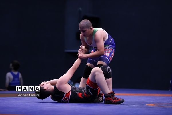 روز پایانی اولین جشنواره کشتی آزاد خردسالان جام پهلوانک‌ها