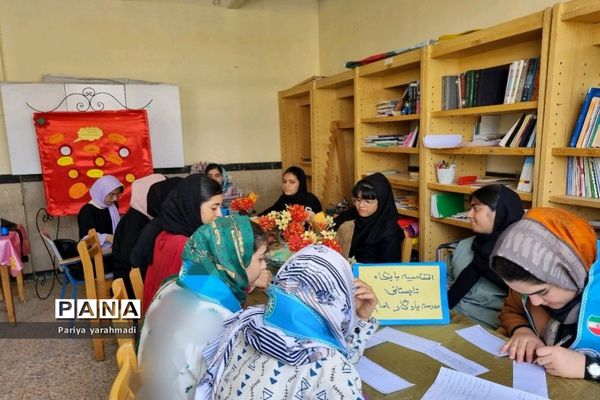 جلسه هم‌اندیشی افتتاحیه پایگاه تابستانی آموزشگاه یادگار امام (ره) شهرستان‌ ورامین