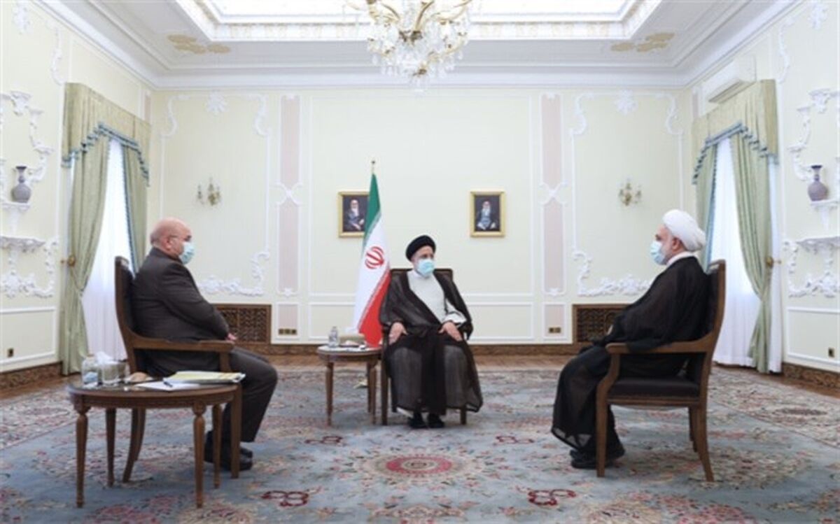 تأکید سران قوا بر تدوین قانون جامع برای عفاف و حجاب