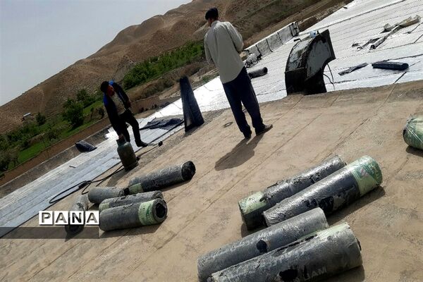 نصب بیش از 12 هزار متر لایه ایزوگام در مدارس شهرستان مرزی کلات