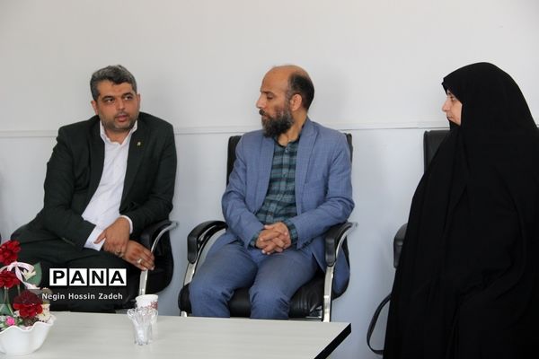 مراسم تجهیز مراکز مشاوره شهرستان‌های استان تهران در اسلامشهر