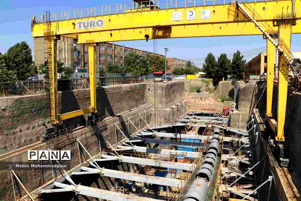 بازدید خبرنگاران از پروژه‌های خطوط مترو در تبریز