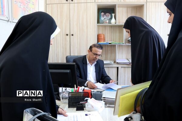 بازدید از روند بررسی مدارک گزینش آزمون استخدامی آموزش و پرورش استان بوشهر