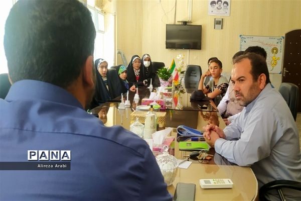 جلسه تجلیل از خبرنگاران فعال پانا کاشمر