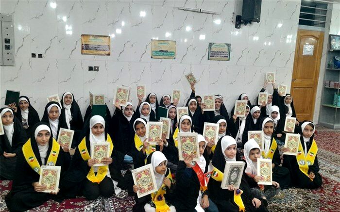 اعلام انرجار دانش‌آموزان عضو سازمان دانش‌آموزی و خبرگزاری پانای استان اصفهان در پی هتک حرمت به کلام الله مجید