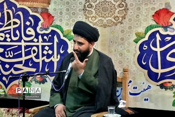 برگزاری مراسم شب میلاد امام هادی ( ع) در شهرستان فیروزکوه