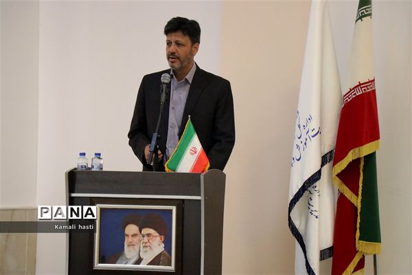 برگزاری مراسم تکریم و تودیع و معارفه مدیر آموزش و پرورش شهرستان اردکان