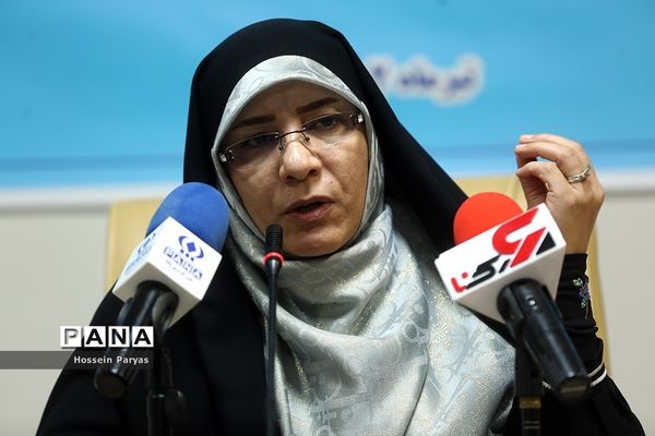 نشست خبری معاون آموزش ابتدایی