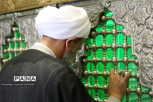 مراسم غبارروبی حرم مطهر حضرت بی بی زبیده (س) در شهرستان‌قرچک