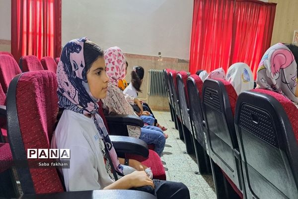 برگزاری جشن عید غدیر در کانون شهید مطهری ناحیه یک بهارستان