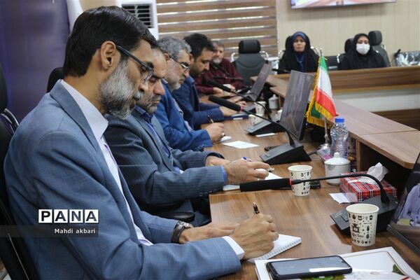 نشست اعضای مجلس دانش‌آموزی استان خوزستان در اهواز