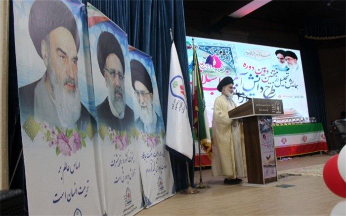 آموزش و پرورش بوشهر در اجرای سند تحول بنیادین در کشور پیشتاز است / فیلم