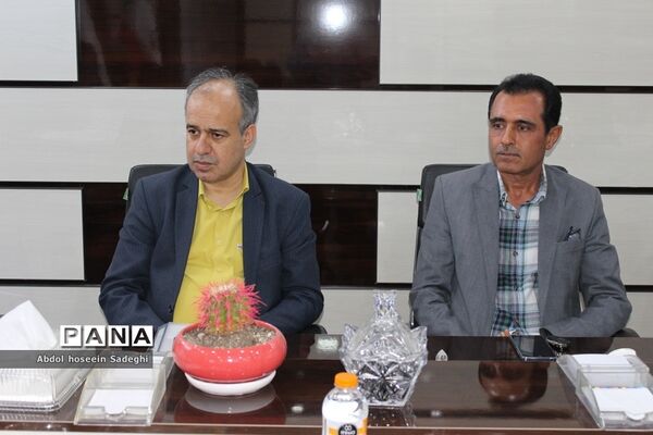 تجلیل از دانش‌آموزان بوشهری را‌یافته به مرحله نهایی المپیاد علمی