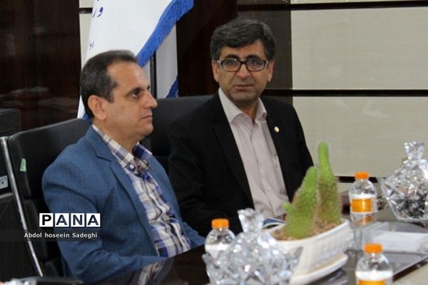 تجلیل از دانش‌آموزان بوشهری را‌یافته به مرحله نهایی المپیاد علمی