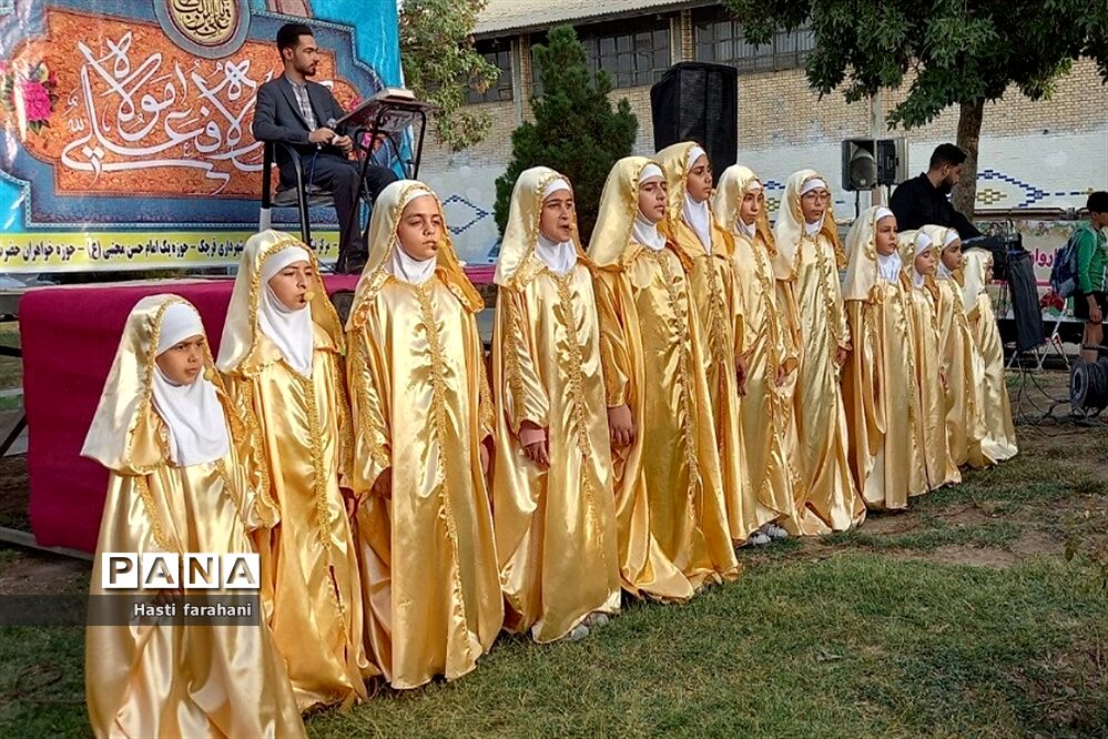 جشن دهه ولایت و امامت در شهرستان‌ قرچک