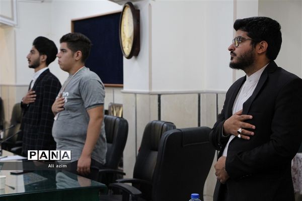 برگزاری دومین نشست مجلس دانش‌آموزی پسران استان یزد