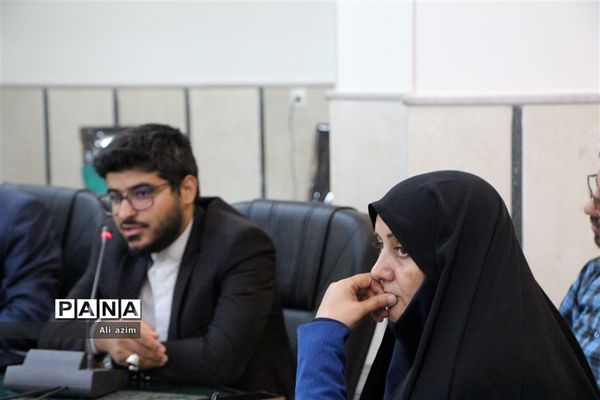 برگزاری دومین نشست مجلس دانش‌آموزی پسران استان یزد