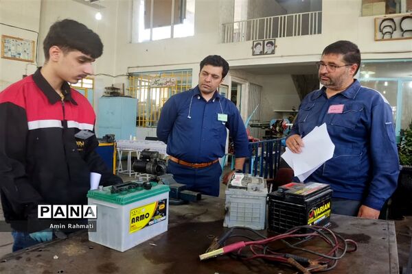 برگزاری مسابقات علمی مهارتی هنرستان‌های استان فارس