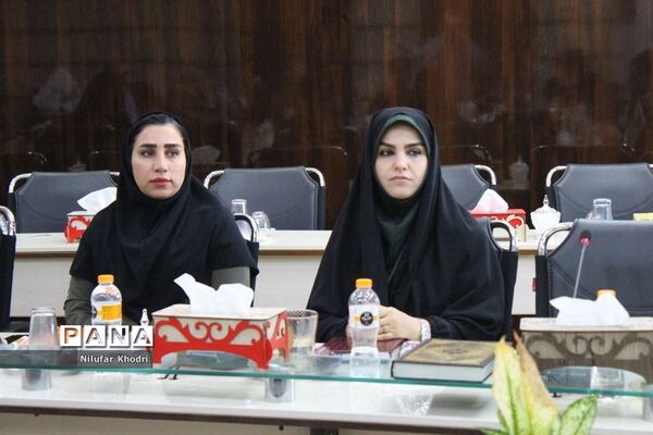 جلسه هماهنگی مربیان، سرپرستان و داوران اعزامی به مسابقات ورزشی کشور در بوشهر