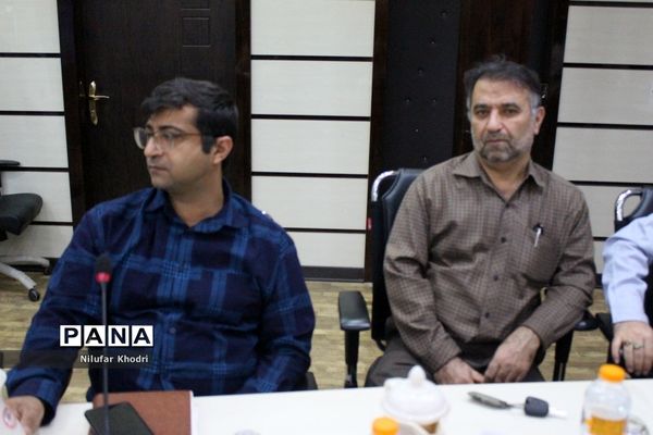 جلسه هماهنگی مربیان، سرپرستان و داوران اعزامی به مسابقات ورزشی کشور در بوشهر