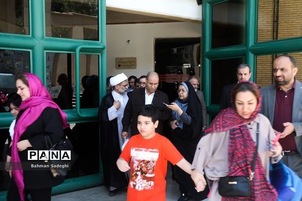 آیین ارسال 845 هزار جلد کتاب به کتابخانه‌های مناطق محروم سراسر کشور