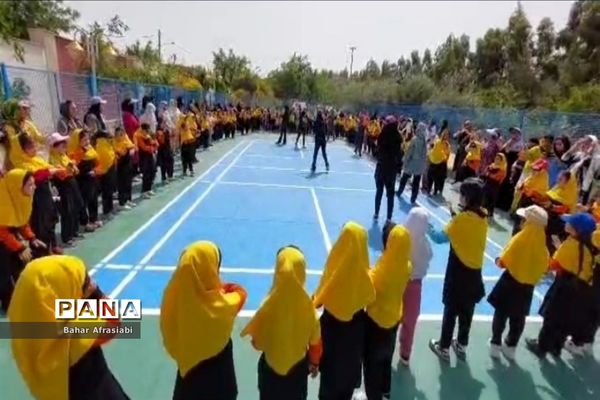 کسب رتبه منتخب کشور رویداد بین‌المللی الف‌ تا، توسط مدرسه یاس نبی در شهرستان رباط‌کریم