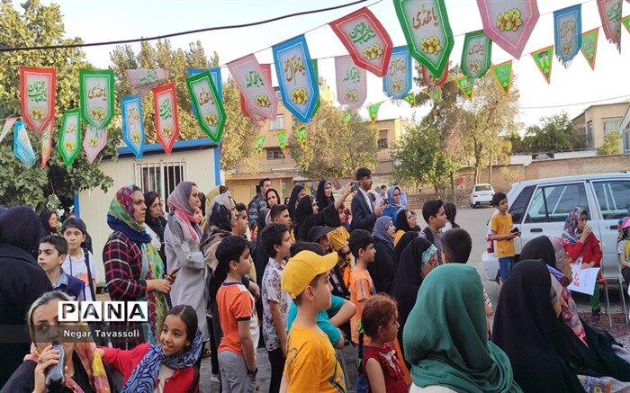 انعکاس جشن مهمانی 10 کیلومتری غدیر از رادیو