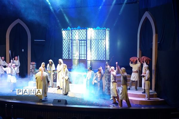 اجرای نمایش آیینی چشم‌های خواب، چشم‌های بیدار