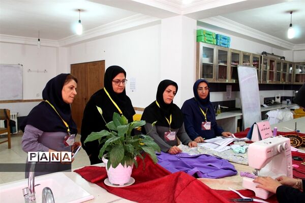 برگزاری مرحله استانی جشنواره نوجوان خوارزمی در شهرستان آمل