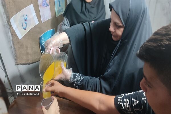 شب دوم نمایشگاه  عید غدیر در شهرستان رباط‌کریم