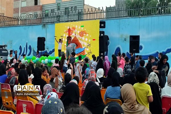 شب دوم نمایشگاه  عید غدیر در شهرستان رباط‌کریم