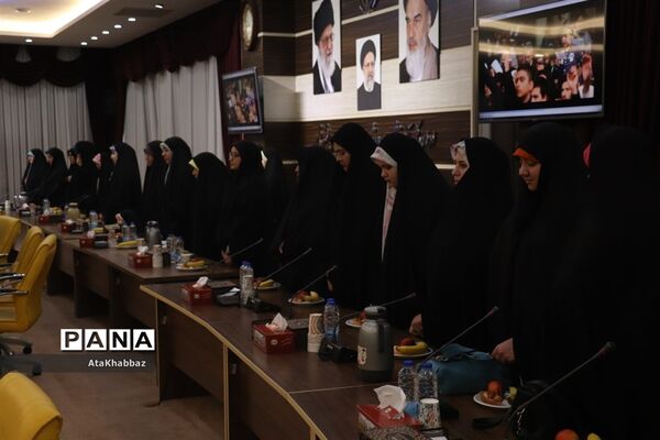 مراسم تکریم و معارفه مسئول انجمن  اسلامی دانش‌آموزان آذربایجان شرقی