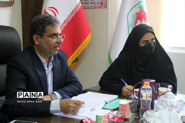 جلسه هم اندیشی معاونان پرورشی و تربیت‌بدنی شهرستان‌ها و مناطق آموزش و پرورش استان بوشهر